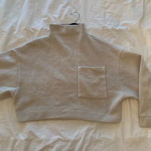 Oak + Fort fuzzy cropped sweater